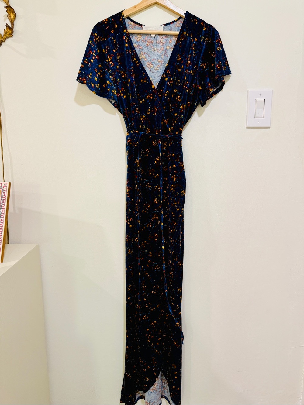Superfoxx Navy Velvet Floral Wrap Maxi Dress L